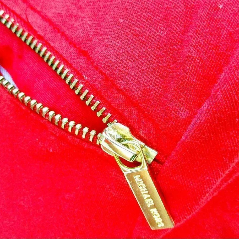 Michael Kors Zipper Shoulder Long Sleeve Top - Picture 4 of 8